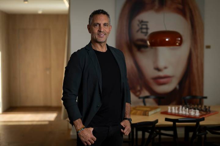 Mauricio Umansky, la estrella del negocio inmobiliario que vendió la mansión de Playboy: “Ahora el lujo es el bienestar, alargar la vida”