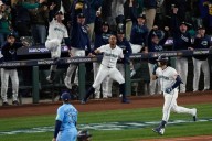 Mariners a win from first World Series, beat Blue Jays behind Suárez's grand slam for 3