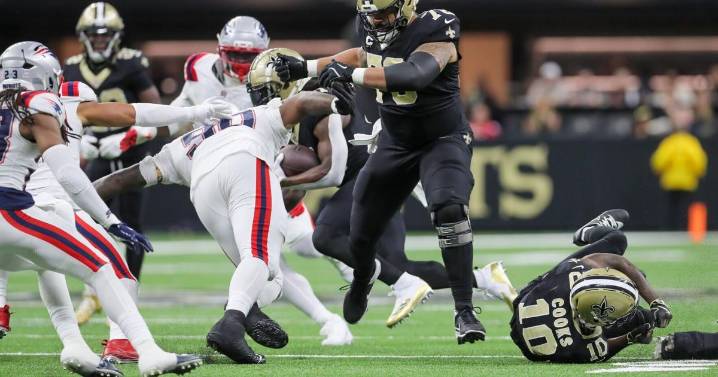 Saints C Erik McCoy believed to be done for the 2025 season