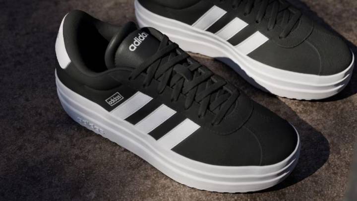 Adidas pierde el control y hunde los precios de sus zapatillas: a partir de 27 euros en Amazon