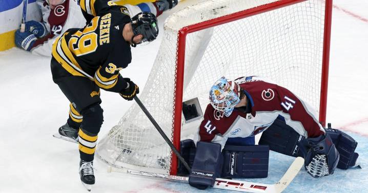 Morgan Geekie's hustle goal helps Bruins beat Avalanche 3