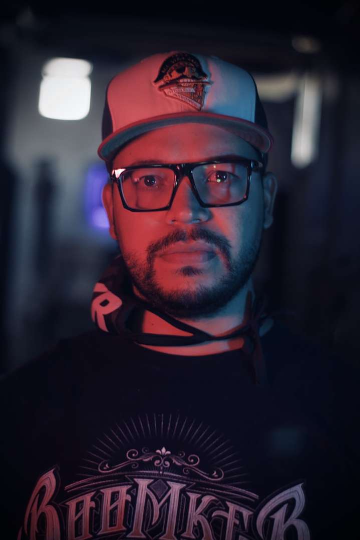 El tatuador venezolano José Ortega será jurado en Tampa Tattoo Arts Festival 2025