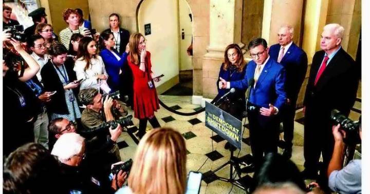 Trump set to use shutdown as way to punish enemies