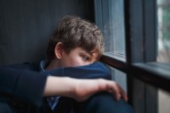 Depresión en niños menores de 14 años en Colombia: síntomas, causas y cómo afecta su desarrollo