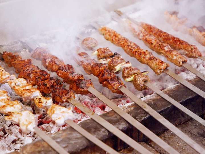 Inside the dinner rush serving 300 people at NYC's best kebab restaurant