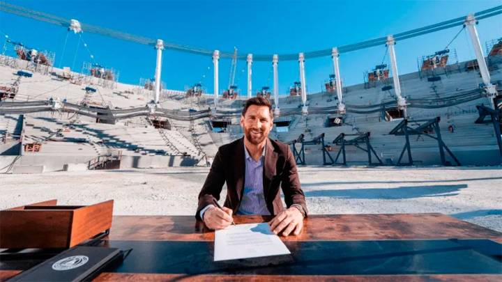 Leo Messi renovó con Inter Miami hasta 2028 y lo anunció en el nuevo estadio