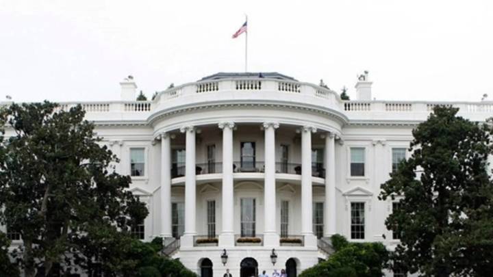 White House lays off thousands of US government workers, blaming shutdown