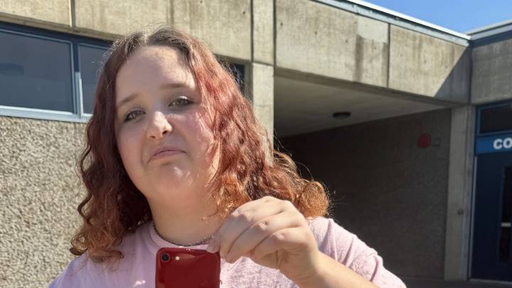 Springfield Schools went cell phone free ahead of the statewide deadline. Here's how it's going