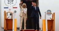 Comienza el juicio por ciberacoso a la esposa de Emmanuel Macron