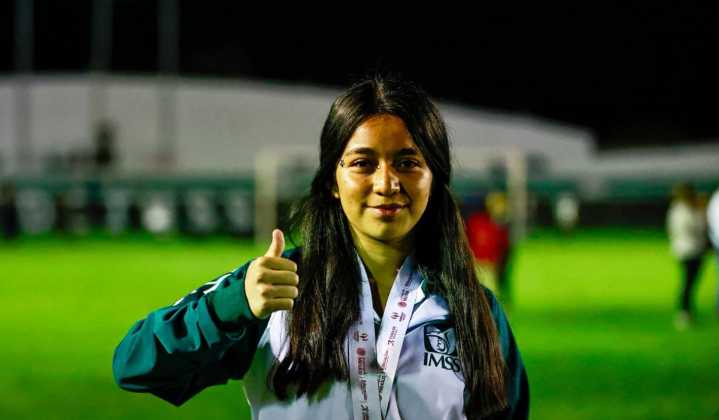 “Me enorgullece”: Cintia Nayeli Gómez agradece al IMSS la oportunidad de compartir con María del Rosario Espinoza