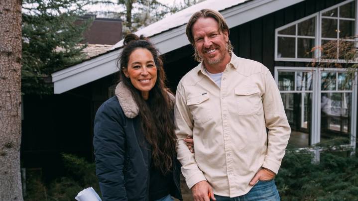 Chip & Joanna Gaines Announce Brand New 'Fixer Upper' Series With a Twist