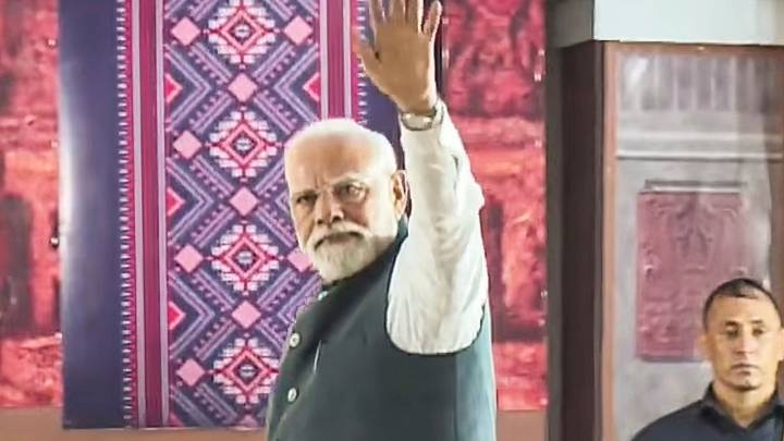 PM Modi reacts to release of Israeli hostages, says we support Trump’s sincere efforts