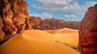 ¿Qué hay debajo de la arena del desierto? Esto pasaría si pasas días excavando