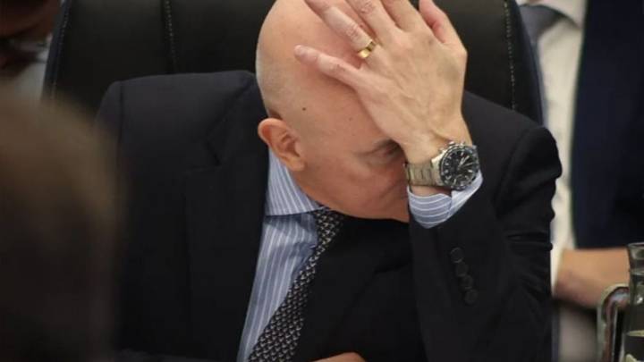 Espert, más complicado: apareció un documento bancario que confirma el giro de Fred Machado