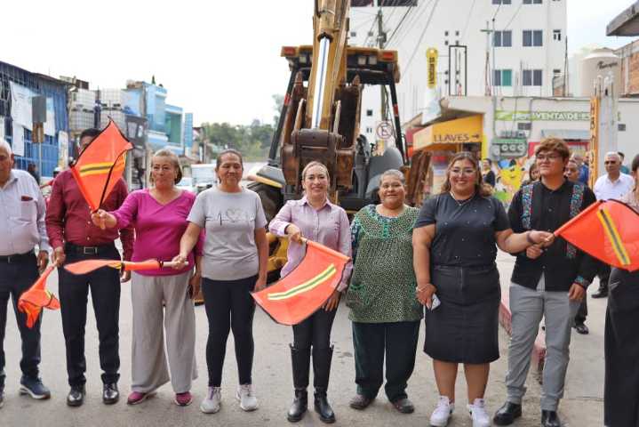 Arranca obra de construcción de red de drenaje sanitario y pavimento hidráulico en Tepeji del Río