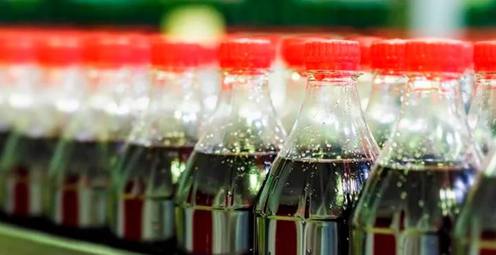 Coca Cola se compromete a reducir un 30% calorías en México