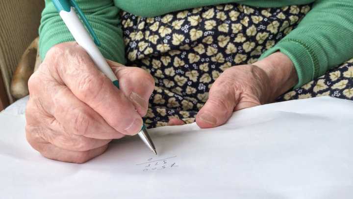Marta y su hermano recibieron una casa de su madre mediante una donación en A Coruña: "Tenía el testamento hecho, pero quería morirse tranquila"