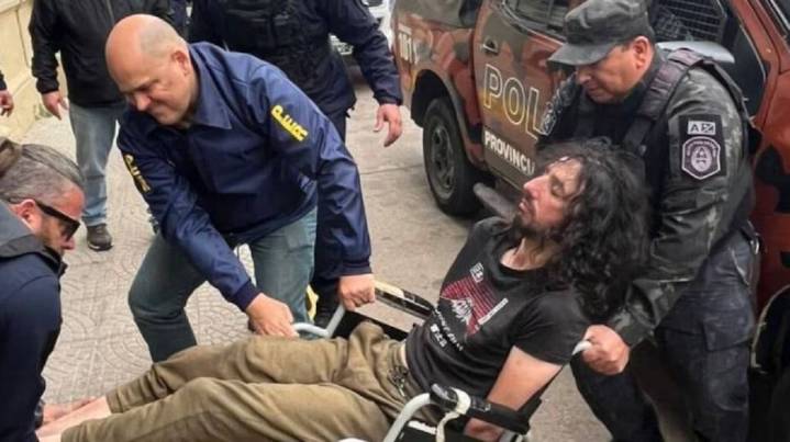 El acusado del doble femicidio entrenó durante 10 días con un kayak para cruzar el río y entrar a la Argentina de forma ilegal