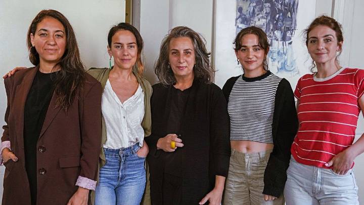 TNT y Flow anuncian "Cautiva", su nueva serie original con Lorena Vega y Carolina Kopelioff