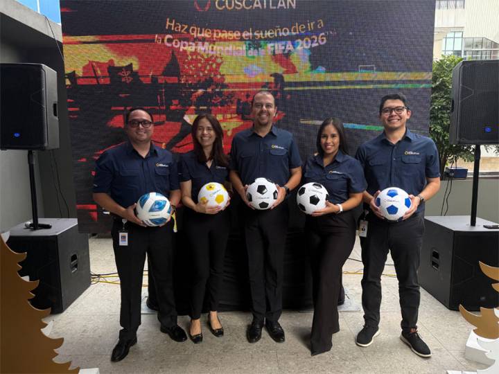 Banco CUSCATLAN y Visa dan inicio a su Navidad con la promoción “Haz que pase el sueño de ir a la Copa Mundial de la FIFA 2026”