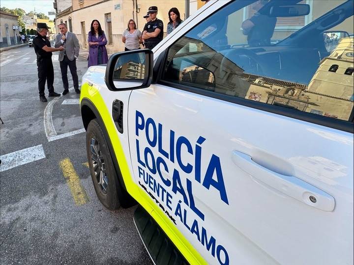 La Comunidad de Murcia dota a Fuente Álamo de nuevos vehículos policiales para mejorar la seguridad local