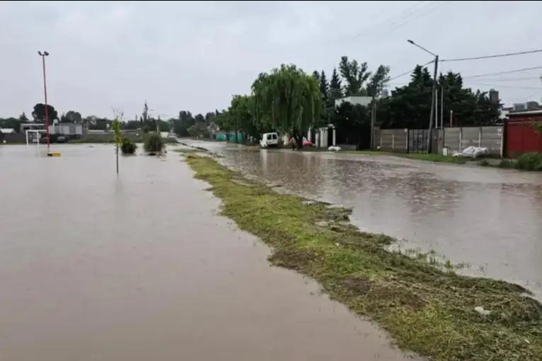 Temporal en Bahía Blanca: se produjeron anegamientos en las calles