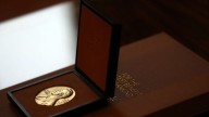 Ellos son todos los ganadores del Premio Nobel de Literatura desde 1901 hasta 2025