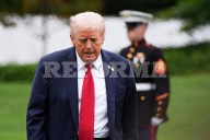 Advierte Trump a Hamas que no tolerará retraso con rehenes