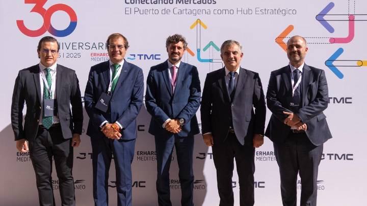 Erhardt Mediterráneo y TMC celebran en Murcia su 30º aniversario destacando el papel estratégico del Puerto de Cartagena