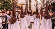 La Semana Santa de Sevilla crece en más de 7.000 nazarenos y la Madrugada se acerca a los 15.000