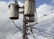 Vecinos en Los Bucares se mantienen en espera de transformador