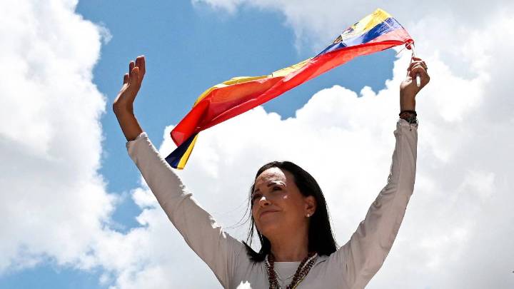 María Corina Machado le dedica su Nobel de Paz a Donald Trump: “por su decidido apoyo a nuestra causa”