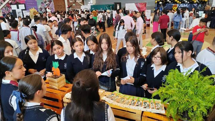 Becas Benito Juárez: estudiantes deben digitalizar estos documentos para el registro