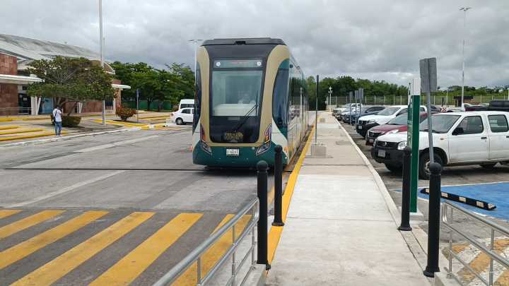 Tren Ligero, lejos de cumplir su promesa de movilidad