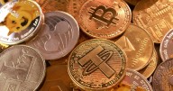 La extrema derecha y las criptomonedas, una relación complicada