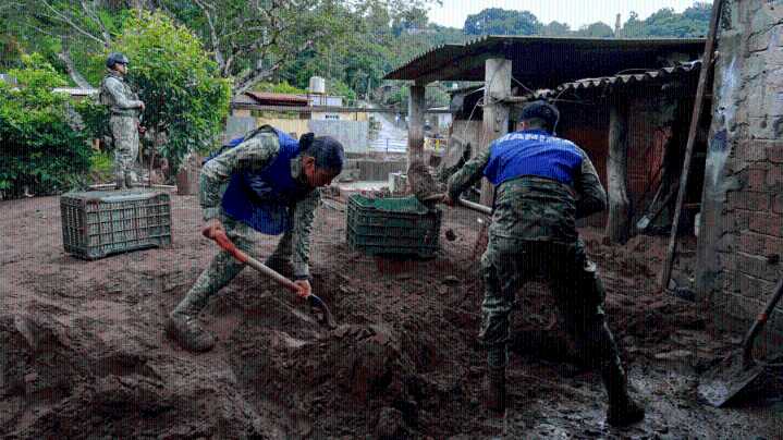 Mexico torrential rains kill at least 64 people, 65 more missing
