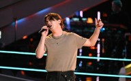 Michael Bublé calls WMU student a young Niall Horan, steals him on ‘The Voice’
