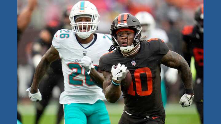 Quinshon Judkins scores 3 touchdowns as Browns roll to 31