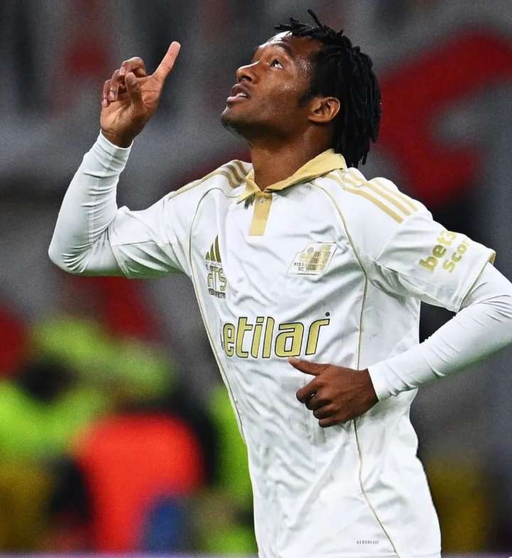 ⚽️ Cuadrado marcó gol histórico y pisa sumo un puntazo ante Milán -