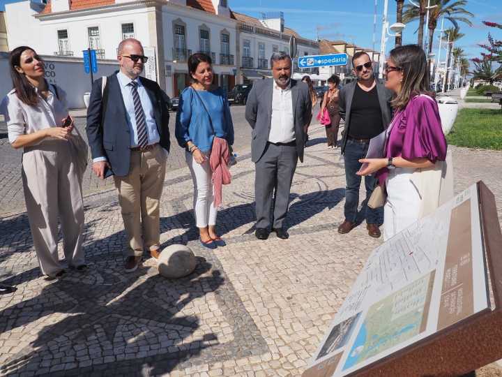 La Comisión Europea defiende la necesidad de infraestructuras ferroviarias entre Huelva y el Algarve