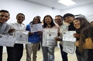 Carmen Meléndez celebra graduación de líderes juveniles en Caracas