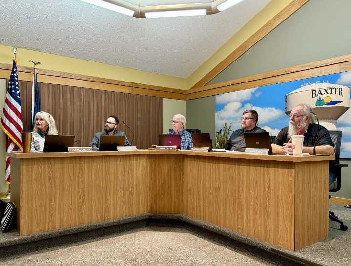 Baxter council members look for options in Highway 371 overpass plans