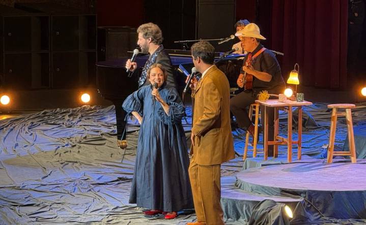 Natalia Lafourcade trae un pedazo de Veracruz a CDMX