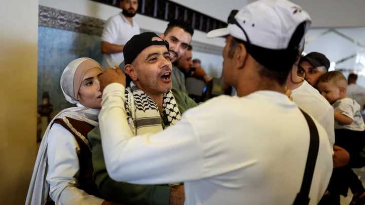 Israel liberó a prisioneros palestinos tras la entrega de rehenes por parte de Hamás