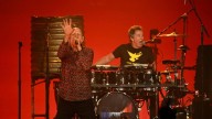 Midnight Oil fans rally to rescue cancer-battling drummer Rob Hirst's iconic kit