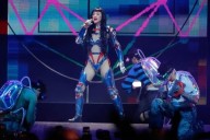 Propone fan matrimonio a Katy Perry; la rechaza por Trudeau