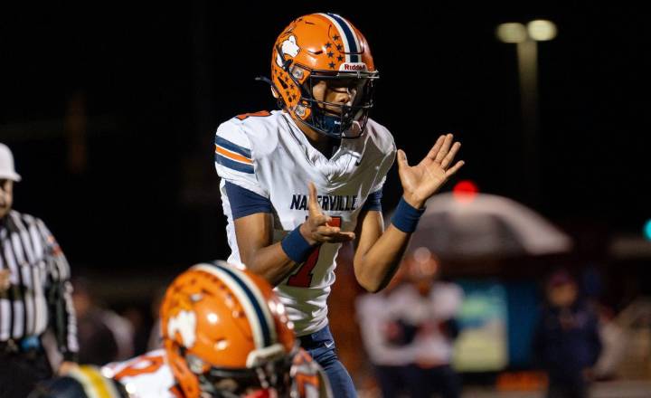 Football: Josiah Nothacker, Naperville North rally to win