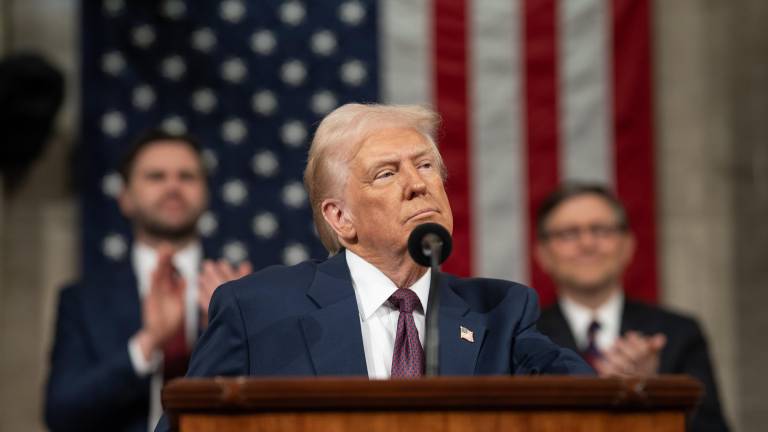 Trump asegura que EU ‘quiere ayudar a China’ en medio de nuevas tensiones comerciales
