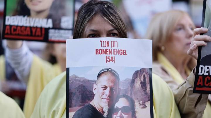 ¿Quiénes son los 20 rehenes que Israel cree que siguen con vida?