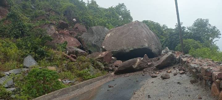 Cyclone Montha causes severe damage to standing crops, infrastructure and houses in Andhra, south Odisha